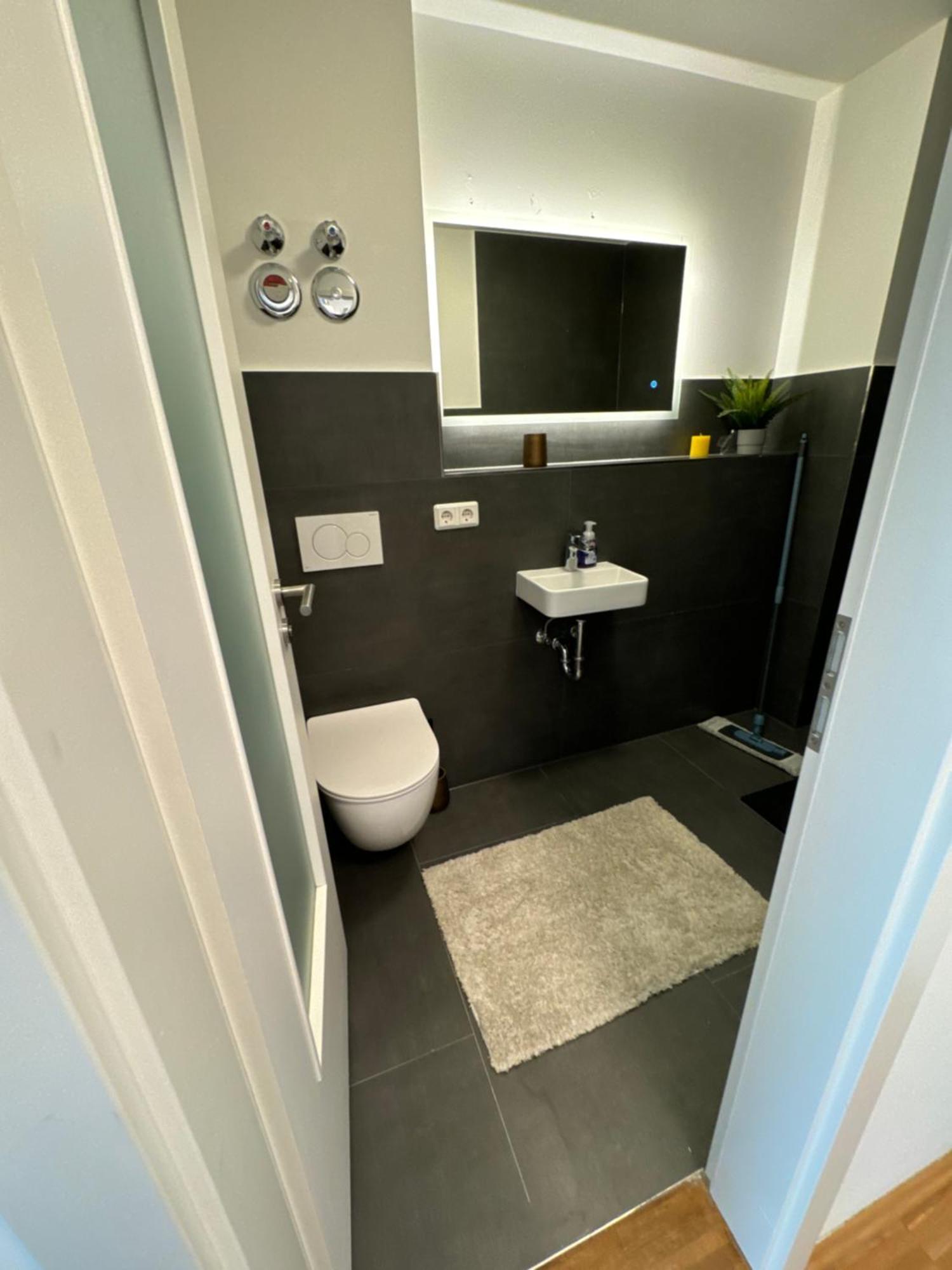 Moderne Ferienwohnung Mit Terrasse Würzburg Exteriör bild
